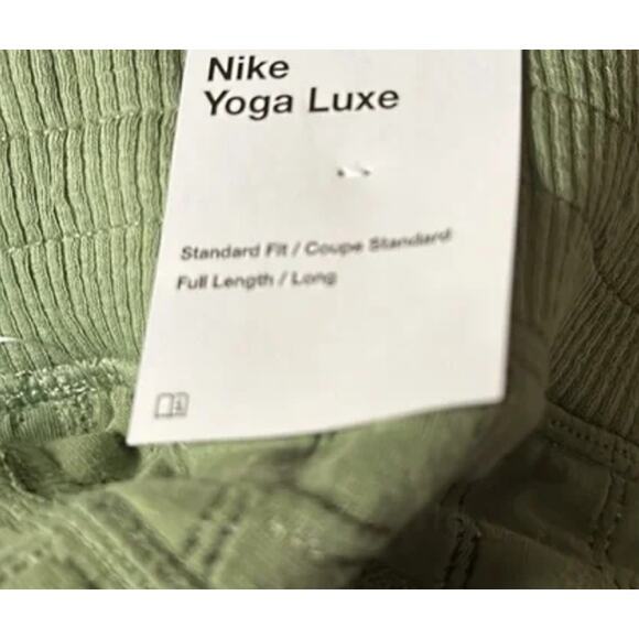 Nike Yoga Therma FIT Luxe Reversible Fleece Pants sage green XL - Picture 2 of 6